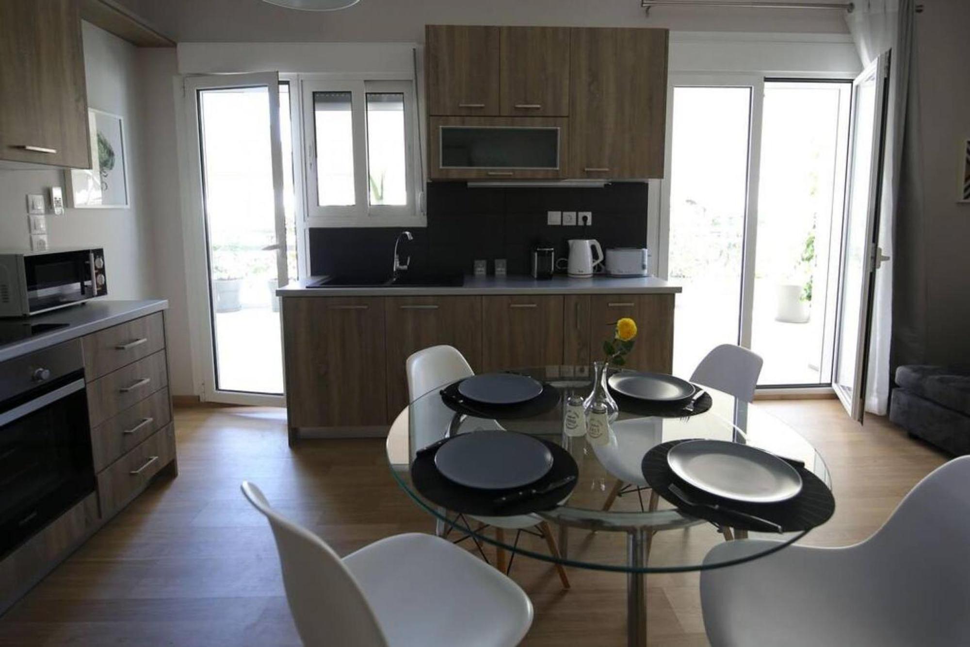 Penthouse Lux Flat With 2 Bd Next To Larissis Apartment Athens Ngoại thất bức ảnh
